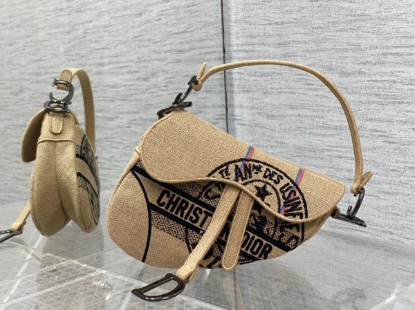 Contrefaçon Sac Saddle Dior en toile de jute beige avec motif Dior Union – Image 5
