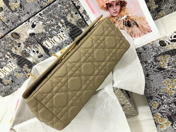 Imitation Sac Dior Caro Medium en beige – Image 9