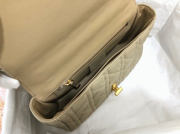 Imitation Sac Dior Caro Medium en beige – Image 4