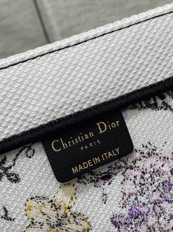 Réplique Sac Dior Book Tote Large en broderie multicolore Florilegio blanche – Image 3