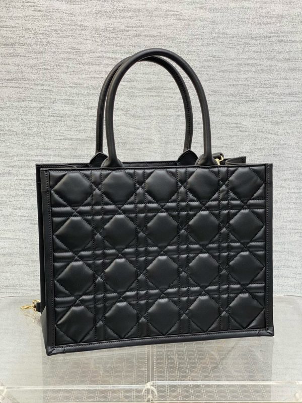 Fausse Sac Dior Book Tote Medium avec bandoulière en noir – Image 6