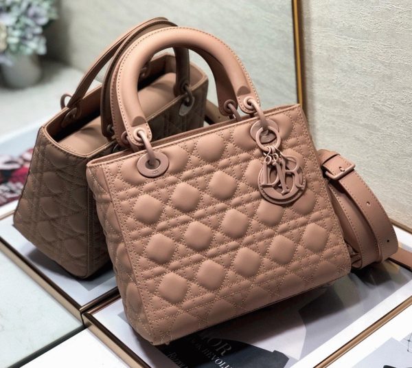 Fausse Sac Lady Dior Medium en rose poudré – Image 9