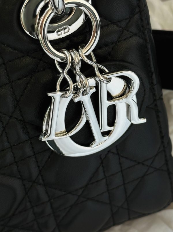 Contrefaçon Petit Sac Lady Dior My ABCDior en noir – Image 8