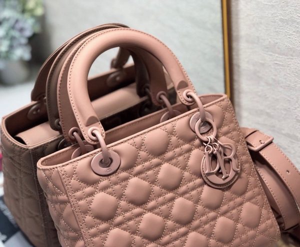 Fausse Sac Lady Dior Medium en rose poudré – Image 2