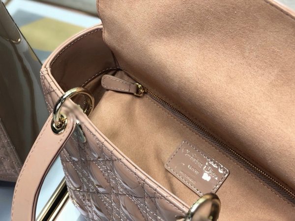 Réplique Sac Lady Dior Medium en rose poudré – Image 7