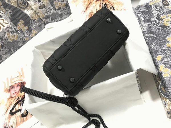 Réplique Mini Sac Lady Dior avec chaîne en noir – Image 7