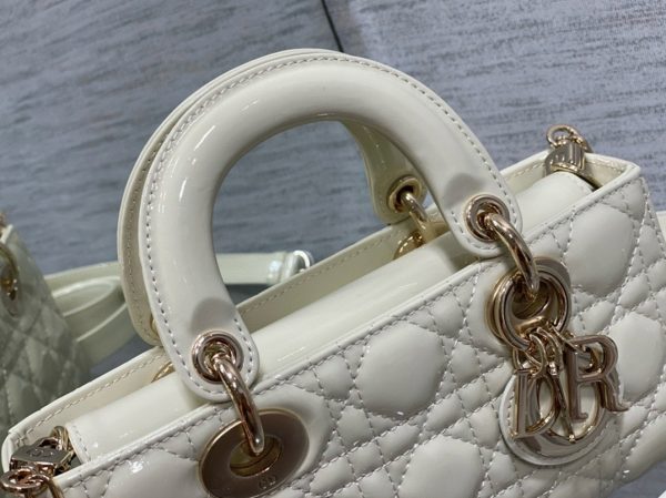 Contrefaçon Petit Sac Lady D-Joy en blanc – Image 2