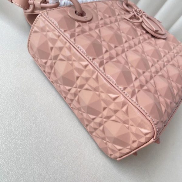 Fausse Petit Sac Lady Dior My ABCDior en veau rose avec motif diamant – Image 9