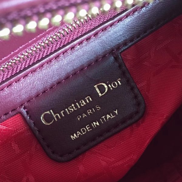 Réplique Sac Lady Dior Medium en agneau bordeaux – Image 5