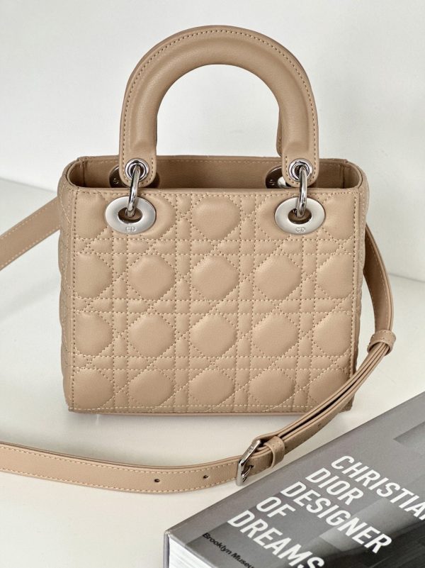 Réplique Petit Sac Lady Dior My ABCDior en beige cannage – Image 8