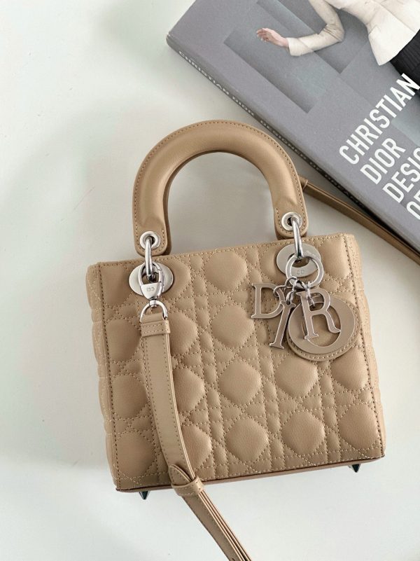 Réplique Petit Sac Lady Dior My ABCDior en beige cannage – Image 5