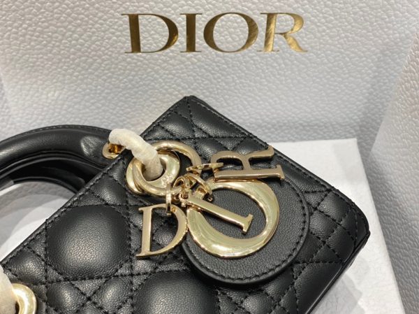 Contrefaçon Petit Sac Lady D-Joy en noir – Image 8