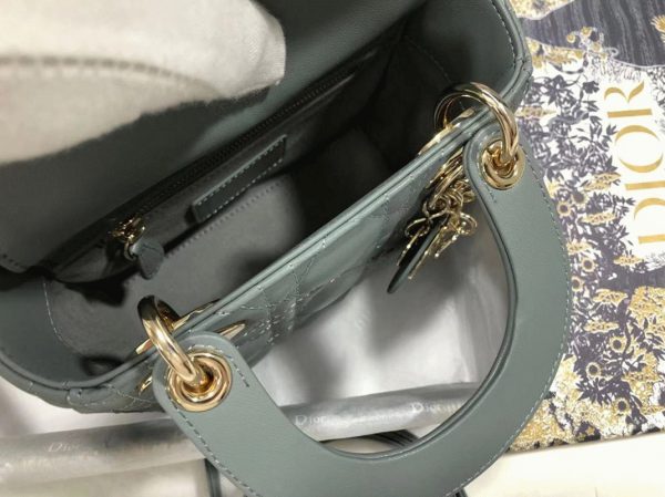 Réplique Mini Sac Lady Dior en gris – Image 2
