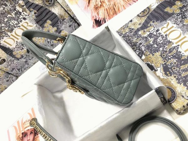 Réplique Mini Sac Lady Dior en gris – Image 5