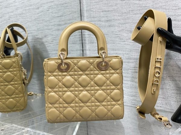 Fausse Petit Sac Lady Dior My ABCDior en jaune pastel – Image 9