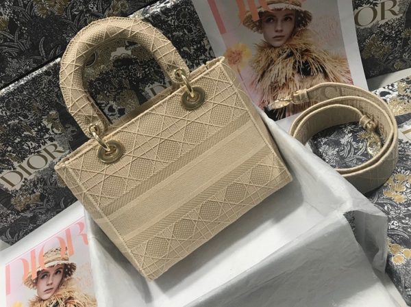 Contrefaçon Sac Lady D-Lite Medium en toile Cannage beige brodée – Image 8