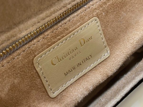Fausse Petit Sac Lady Dior My ABCDior en jaune pastel – Image 5