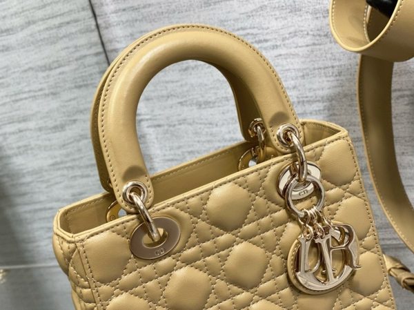 Fausse Petit Sac Lady Dior My ABCDior en jaune pastel – Image 4