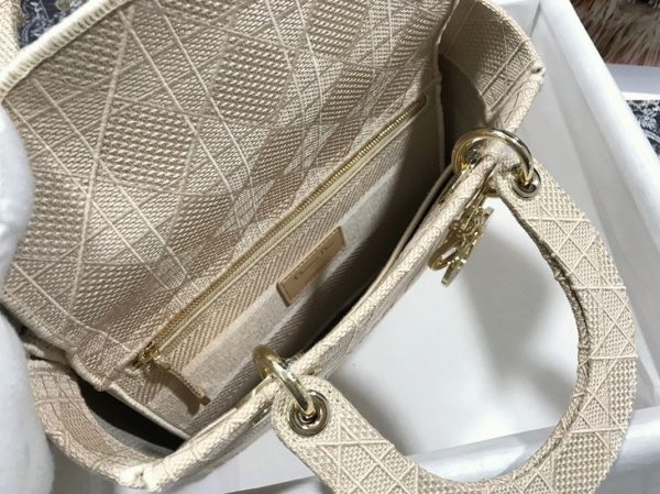 Contrefaçon Sac Lady D-Lite Medium en toile Cannage beige brodée – Image 3