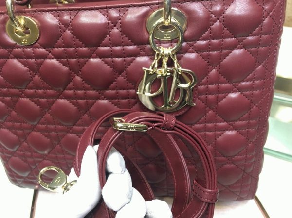 Fausse Sac Lady Dior Large en bordeaux – Image 4