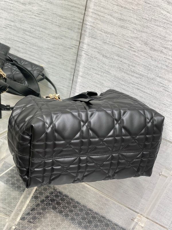 Réplique Sac Toujours Medium Dior en veau macrocannage noir – Image 10