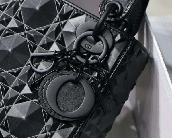 Mini Sac Lady Dior en veau noir avec motif diamant – Image 2