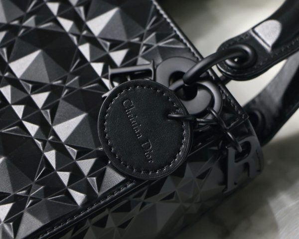Mini Sac Lady Dior en veau noir avec motif diamant – Image 5
