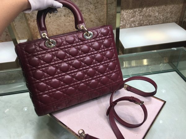 Fausse Sac Lady Dior Large en bordeaux – Image 2