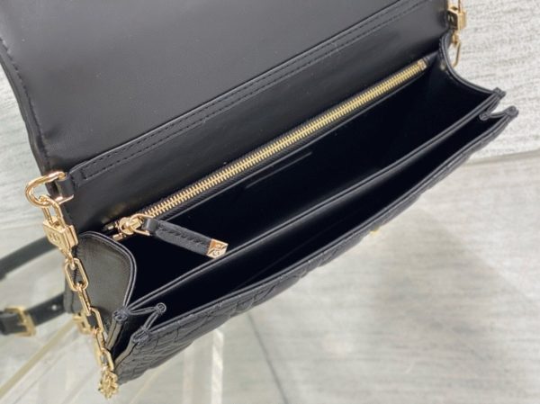 Fausse Sac Miss Dior à poignée en agneau cannage noir – Image 3