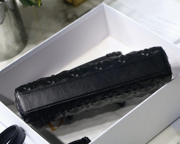 Réplique Sac Lady D-Joy Medium en veau noir avec motif diamant – Image 5