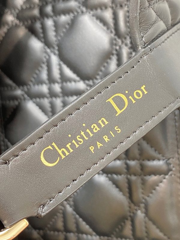 Réplique Sac Toujours Medium Dior en veau macrocannage noir – Image 5