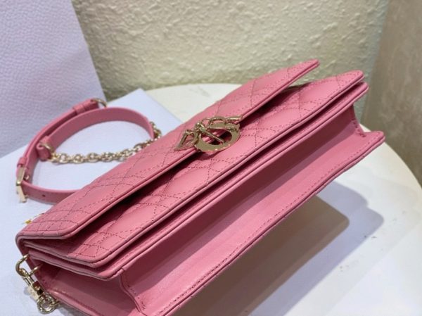 Réplique Sac Miss Dior à poignée en agneau cannage rose melocoton – Image 8