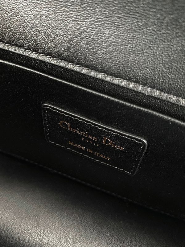 Réplique Sac Dior 30 Montaigne East-West avec chaîne en veau noir – Image 5