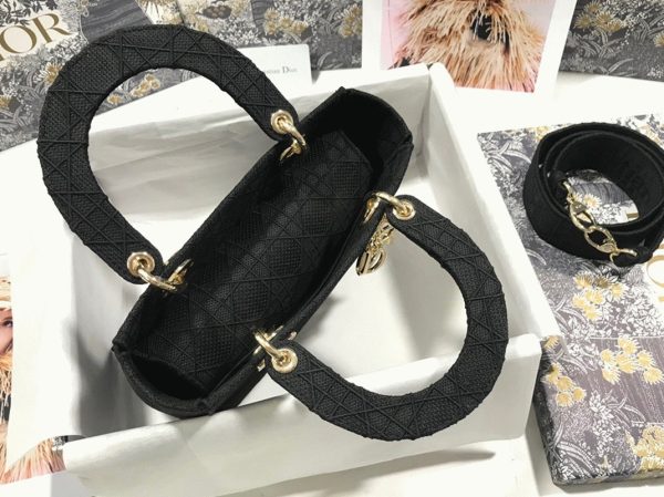 Réplique Sac Lady D-Lite Medium en toile Cannage noire brodée – Image 4