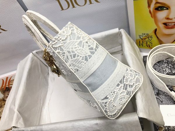 Fausse Sac Lady D-Lite Medium en broderie effet macramé – Image 4