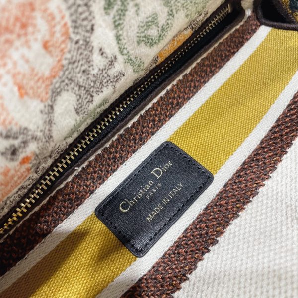 Faux Sac Lady D-Lite Medium en broderie Paisley jaune Dior – Image 5