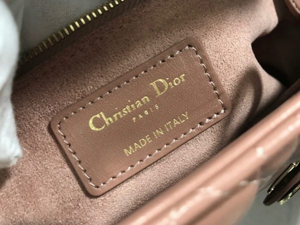 Imitation Sac Lady Dior Large en rose poudré – Image 6
