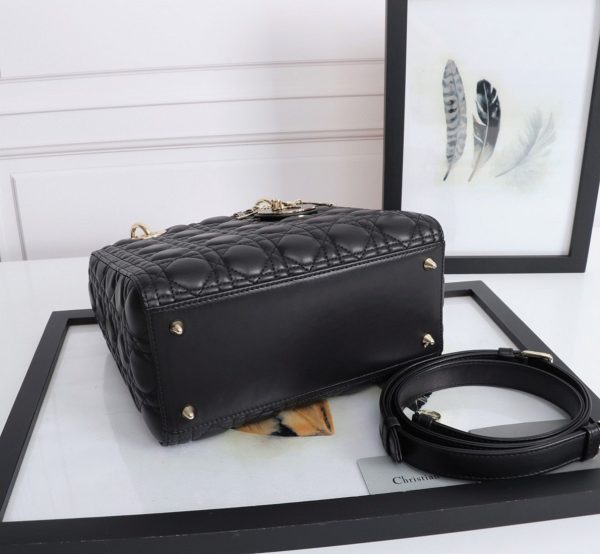 Réplique Sac Lady Dior Medium en noir – Image 10