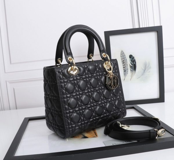 Réplique Sac Lady Dior Medium en noir – Image 9