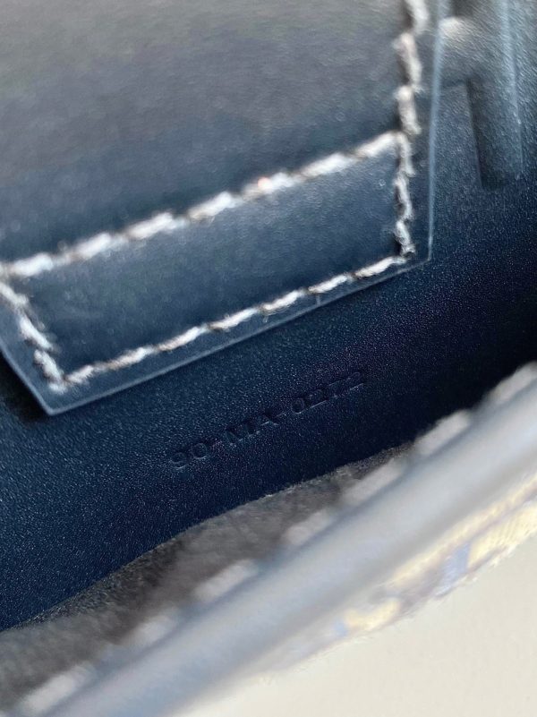 Contrefaçon Sac Dior 30 Montaigne East-West avec chaîne en jacquard Oblique bleu – Image 5