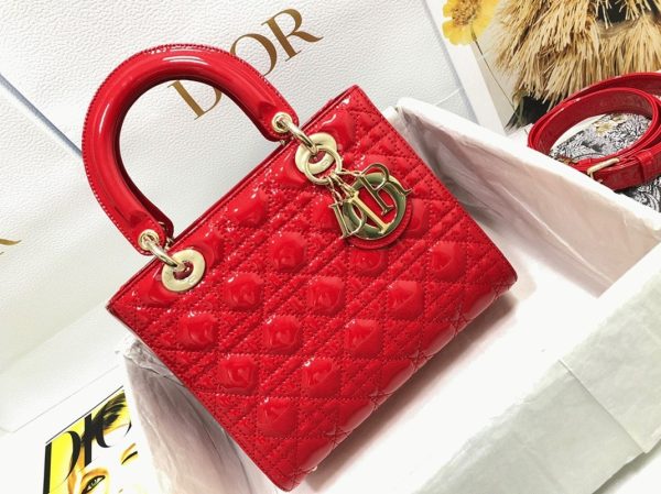 Réplique Petit Sac Lady Dior en veau verni rouge cannage – Image 4