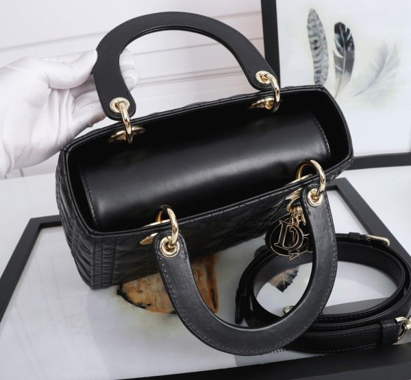 Réplique Sac Lady Dior Medium en noir – Image 3