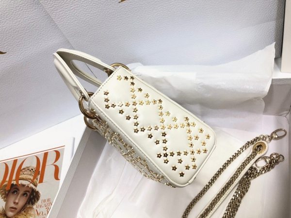 Mini Sac Lady Dior avec chaîne en agneau blanc brodé d’étoile – Image 8