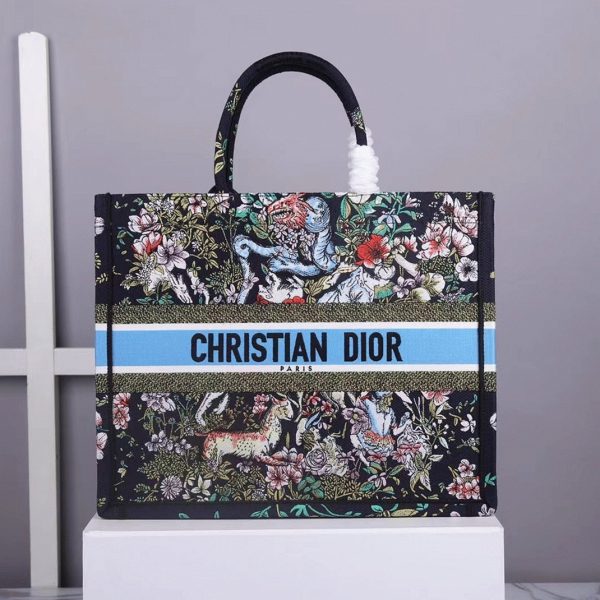 Fausse Sac Dior Book Tote Large en broderie D-Constellation bleue – Image 4