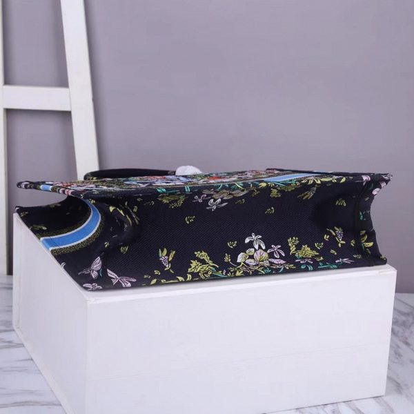 Fausse Sac Dior Book Tote Large en broderie D-Constellation bleue – Image 3