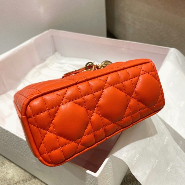 Réplique Sac Lady D-Joy Medium en orange – Image 5