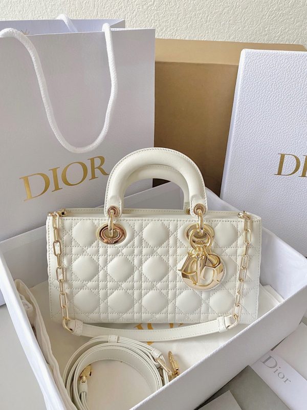 Contrefaçon Petit Sac Lady D-Joy en blanc – Image 9