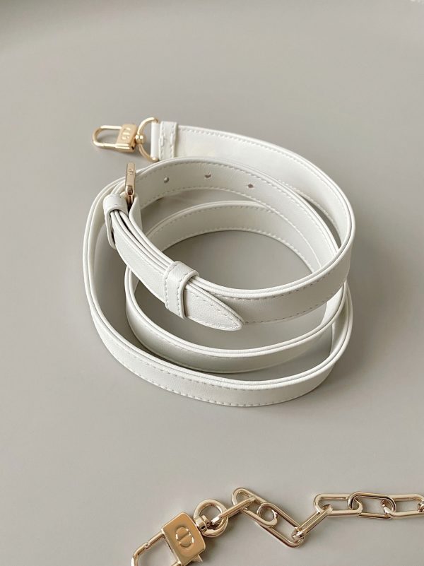 Contrefaçon Petit Sac Lady D-Joy en blanc – Image 5