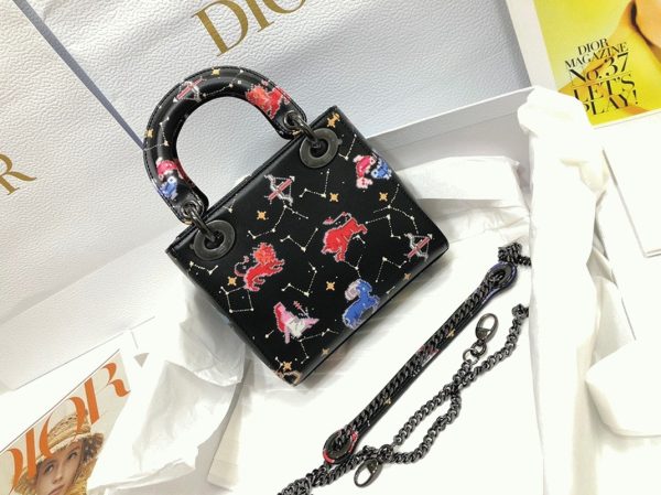 Réplique Mini Sac Lady Dior en veau noir avec imprimé Zodiac Pixel – Image 6
