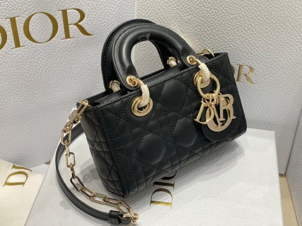 Réplique Micro Sac Lady D-Joy en agneau cannage noir – Image 10
